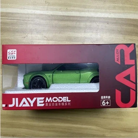 1:22 Dodge Challenger Redeye Hellcat Diecast Model Car – Lights & Sound