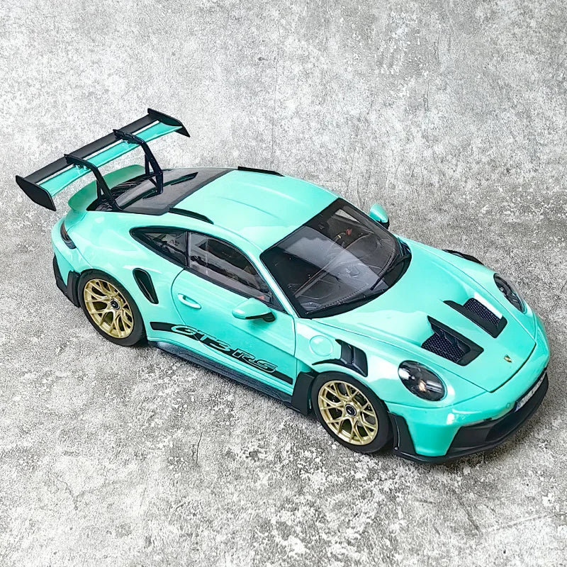 Porsche 911 GT3 RS (2022) Diecast Model Car – Realistic