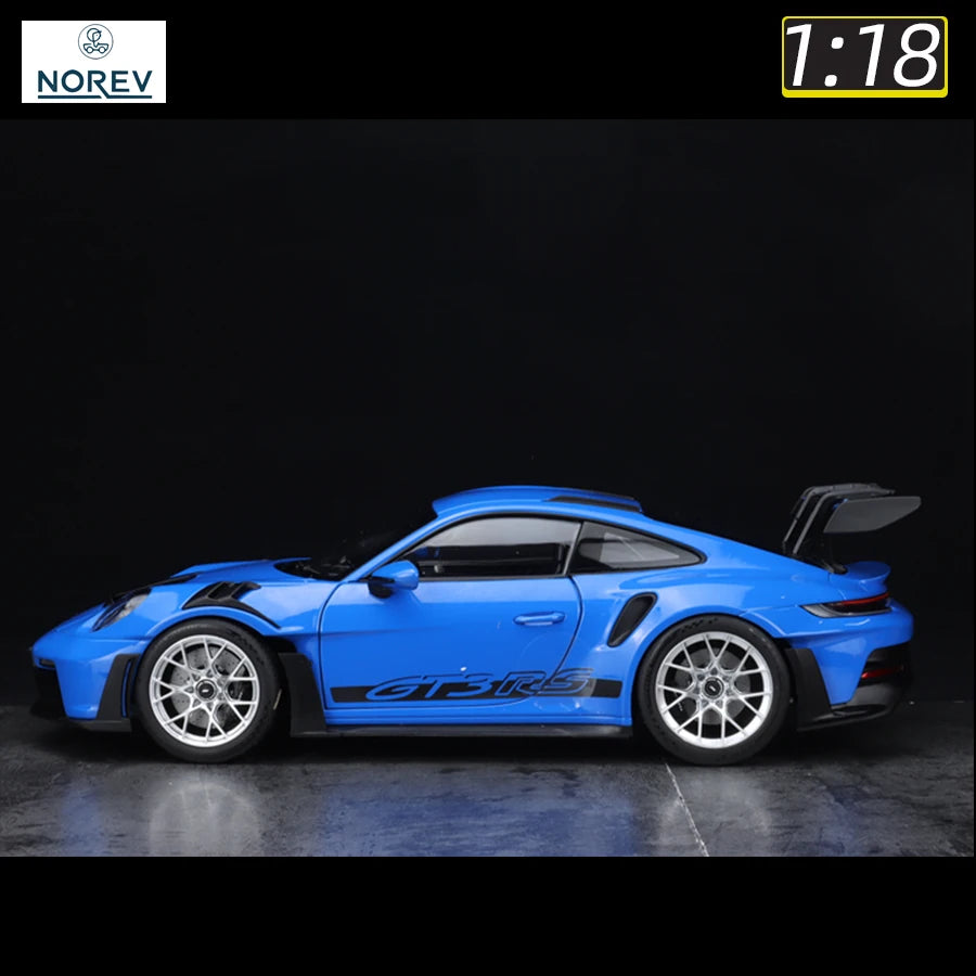 Porsche 911 GT3 RS (2022) Diecast Model Car – Realistic