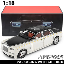 1:18 Rolls-Royce Phantom Collectible Diecast Car – Realistic Details, Lights & Sound