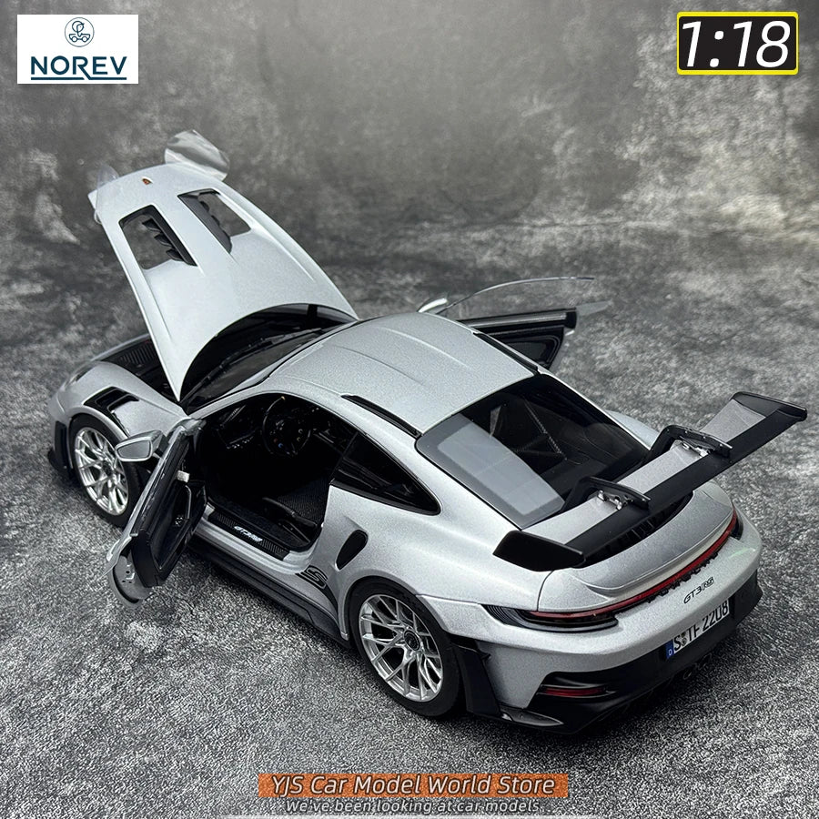 Porsche 911 GT3 RS (2022) Diecast Model Car – Realistic